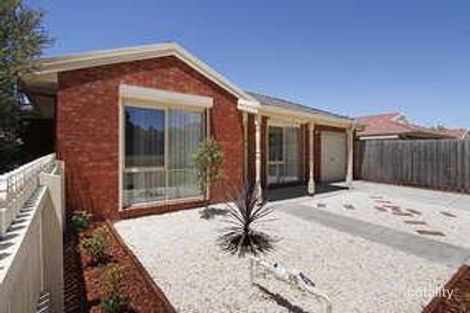 1/11-13 Brunel Rd, Seaford, VIC 3198