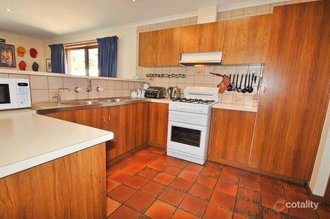 Property photo of 70 Teusner Drive Morphett Vale SA 5162