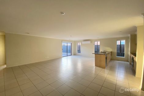 Property photo of 3 Yaralla Street Tarneit VIC 3029