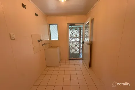 Property photo of 5 Lederhose Street Moura QLD 4718