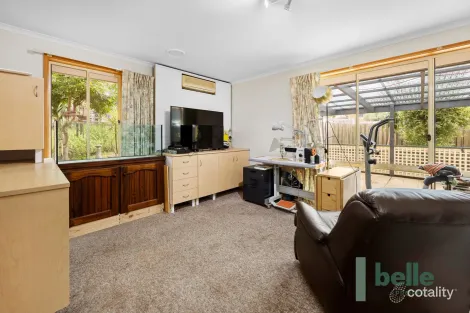 Property photo of 11 Loatta Street Rye VIC 3941
