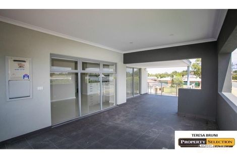 Property photo of 4/30 Culloton Crescent Balga WA 6061