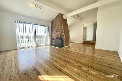 Property photo of 35 Poplar Crescent Bradbury NSW 2560