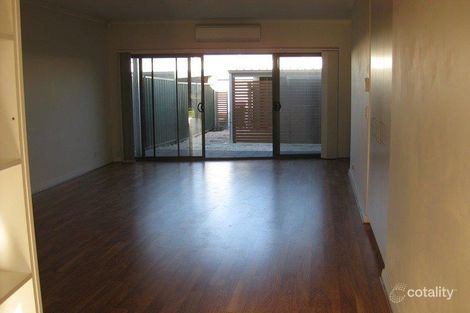 Property photo of 10 Hummock Lane Mawson Lakes SA 5095