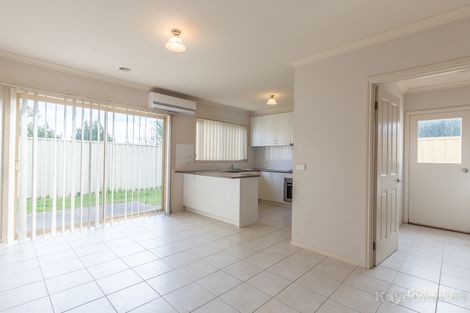 Property photo of 5/6A Iris Place Pakenham VIC 3810