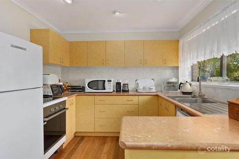 Property photo of 31 Emblem Street Jamboree Heights QLD 4074