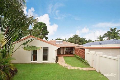 90 K P Mcgrath Dr, Elanora, QLD 4221