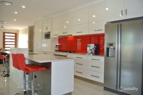 Property photo of 17 Ironbark Drive Emerald QLD 4720