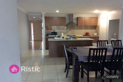 Property photo of 14 Tusmore Road Point Cook VIC 3030