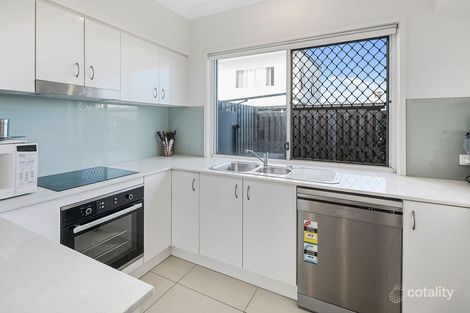 Property photo of 20/57 Charles Canty Drive Wellington Point QLD 4160