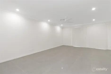 Property photo of 18 Belyando Street Holmview QLD 4207
