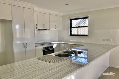 2/15 Whitney St, Emerald, QLD 4720