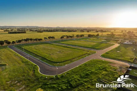 33 Blackwood Cct, Forest Hill, NSW 2651