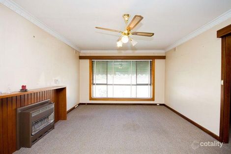 Property photo of 2 Carley Crescent Seaton SA 5023