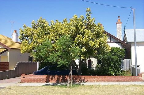 24 Coronation St, North Perth, WA 6006