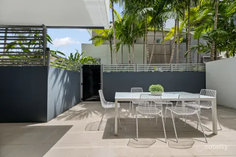 Property photo of 20/20 Donkin Street West End QLD 4101