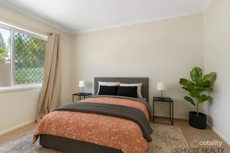 Property photo of 16 Schmidt Road Eagleby QLD 4207