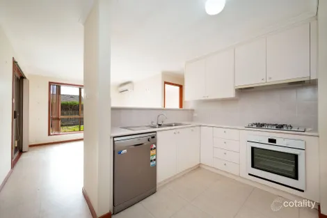 Property photo of 54 Britten-Jones Drive Holt ACT 2615