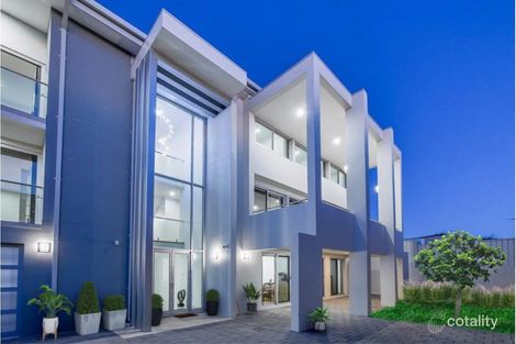 Property photo of 19A Tanunda Road Coogee WA 6166