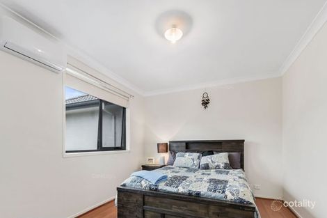 Property photo of 8 Acton Lane Holsworthy NSW 2173