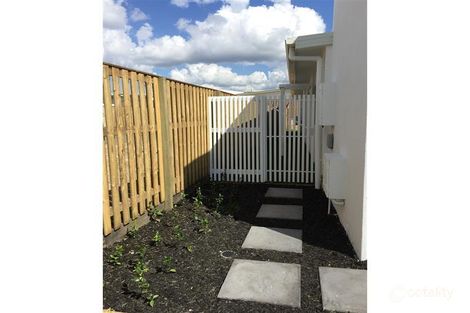 Property photo of 21 Hill Drive Pimpama QLD 4209