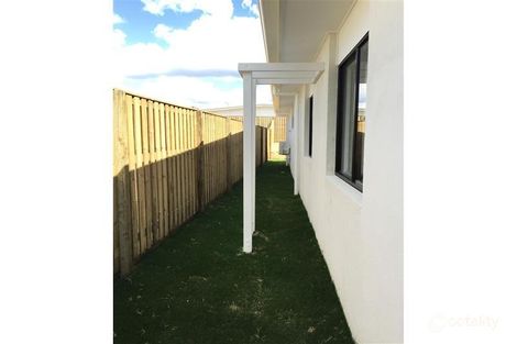 Property photo of 21 Hill Drive Pimpama QLD 4209