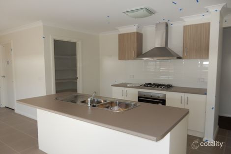 Property photo of 36 Cutler Crescent Wodonga VIC 3690