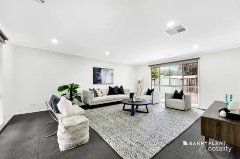 Property photo of 9 Masked Owl Road South Morang VIC 3752