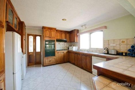 Property photo of 4 Bernhardt Avenue Hoppers Crossing VIC 3029