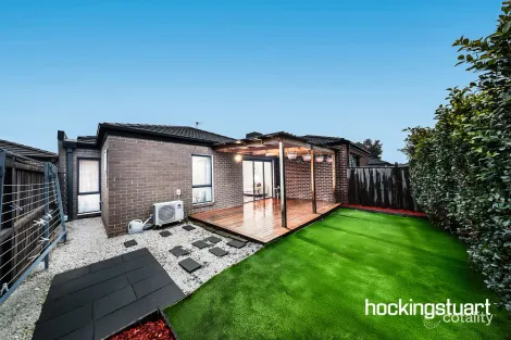 Property photo of 27 Bethnal Avenue Wollert VIC 3750