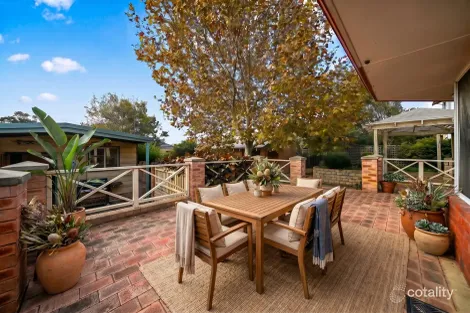 Property photo of 17 Marri Road Duncraig WA 6023