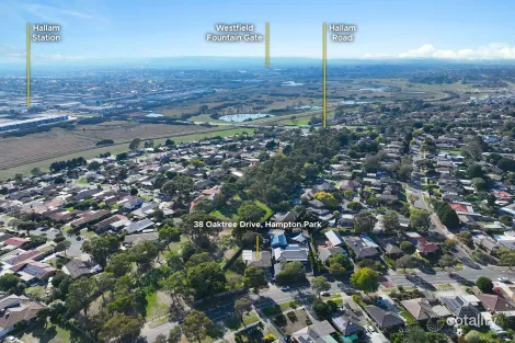 Property photo of 38 Oaktree Drive Hampton Park VIC 3976