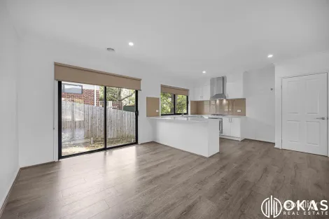 Property photo of 5 Aryan Close Mooroolbark VIC 3138