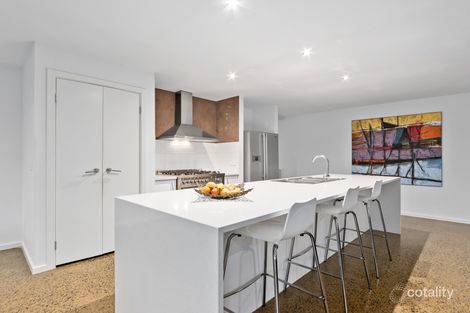 Property photo of 152 Linsell Boulevard Cranbourne East VIC 3977