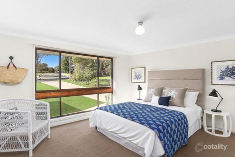 Property photo of 16 Alexander Avenue Kiama Downs NSW 2533