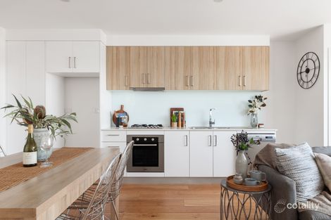 Property photo of 204/119-121 Cape Street Heidelberg VIC 3084