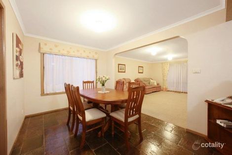 Property photo of 57 Lakesfield Drive Lysterfield VIC 3156