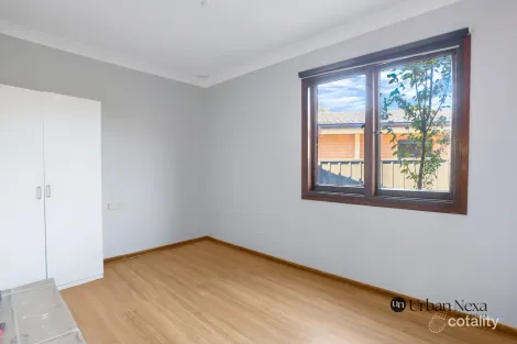 Property photo of 11 Redditch Crescent Hebersham NSW 2770