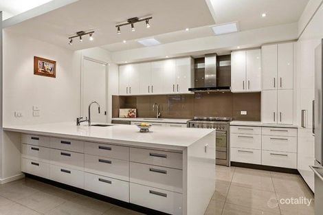 Property photo of 21 Mitchell Road Caulfield North VIC 3161