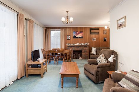 Property photo of 23 Williams Road Mooroolbark VIC 3138