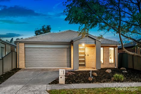 Property photo of 35 Manderston Avenue Derrimut VIC 3026