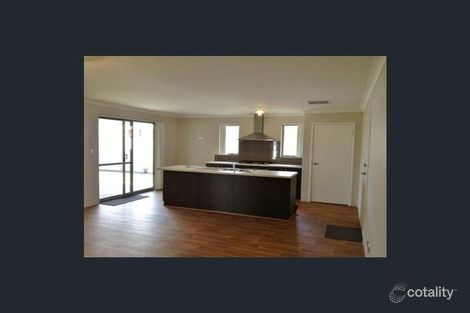 Property photo of 36 Highland Crescent Meadow Springs WA 6210