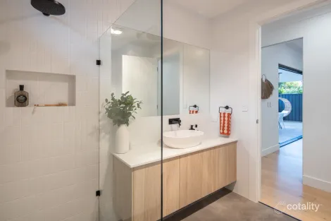 Property photo of 66 Wilson Terrace Glenelg East SA 5045