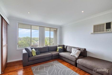 Property photo of 69 Pasadena Crescent Macquarie Hills NSW 2285