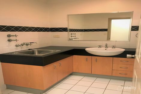 Property photo of 4/69 Fifth Avenue Wilston QLD 4051