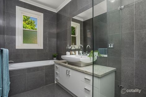 Property photo of 37 Mooltan Street Travancore VIC 3032