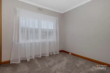 Property photo of 11 Murfet Crescent Devonport TAS 7310