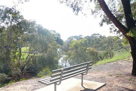 Property photo of 35-37 Edgar Street Werribee VIC 3030