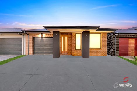 44 Sparrowhawk Cres, Deanside, VIC 3336