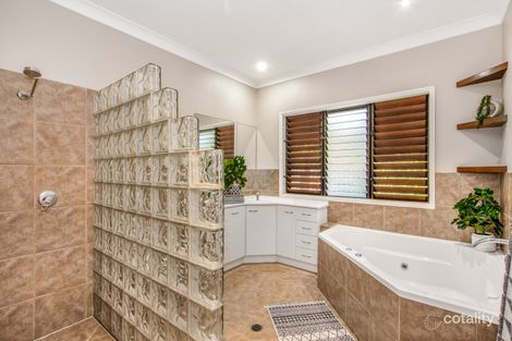 Property photo of 16 Woodwark Drive Bushland Beach QLD 4818